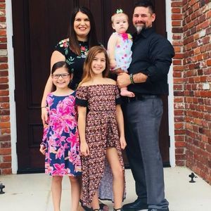 Meet your Posher, Dominique